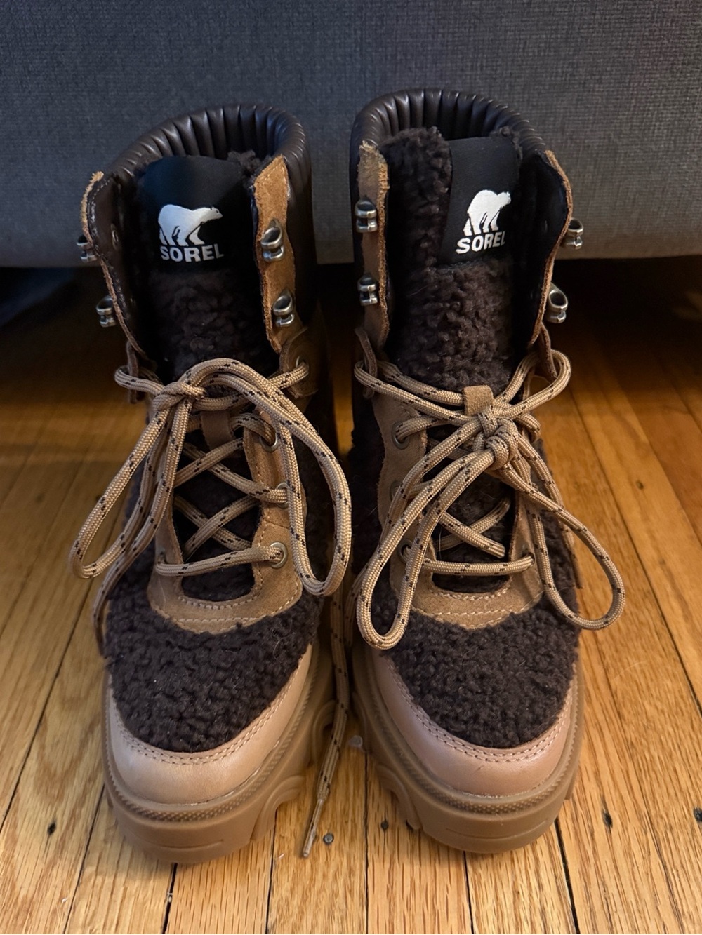 Sorel Hi-Line Hiker Cozy Boot Platform Winter Boots in Brown & Black